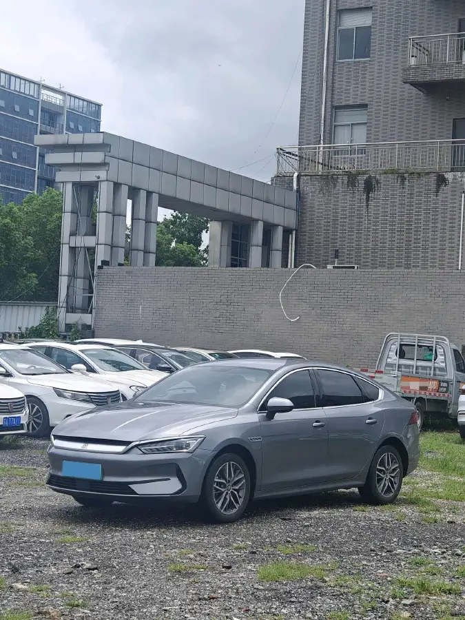 2025 BYD Qin Plus BEV 57.6KWH