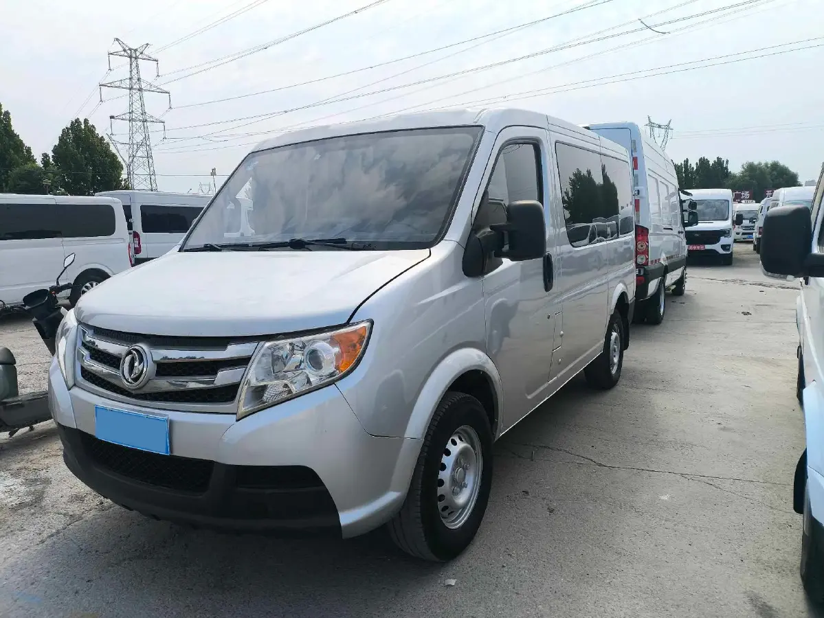 2018 DongFeng DFAC YuFeng 2.3T 110HP L4 6MT