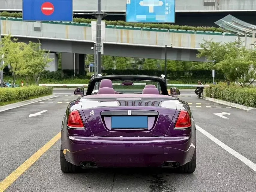 2015 Rolls-Royce Dawn 6.6T 571HP V12 8AT,autocango,china used car exporter,china ev exporter,chinese used car exporter,chinese used ev exporter