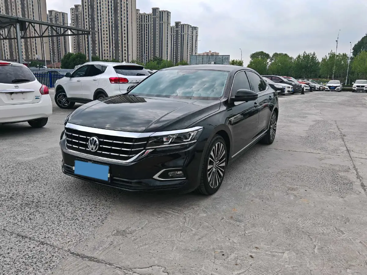 2019 Volkswagen Passat 1.4T 150HP L4 7DCT