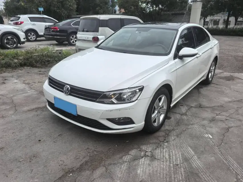 2018 Volkswagen Lamando 1.4T 131HP L4 7DCT