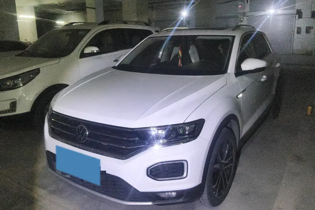 2021 Volkswagen T-Roc 1.4T 150HP L4 7DCT