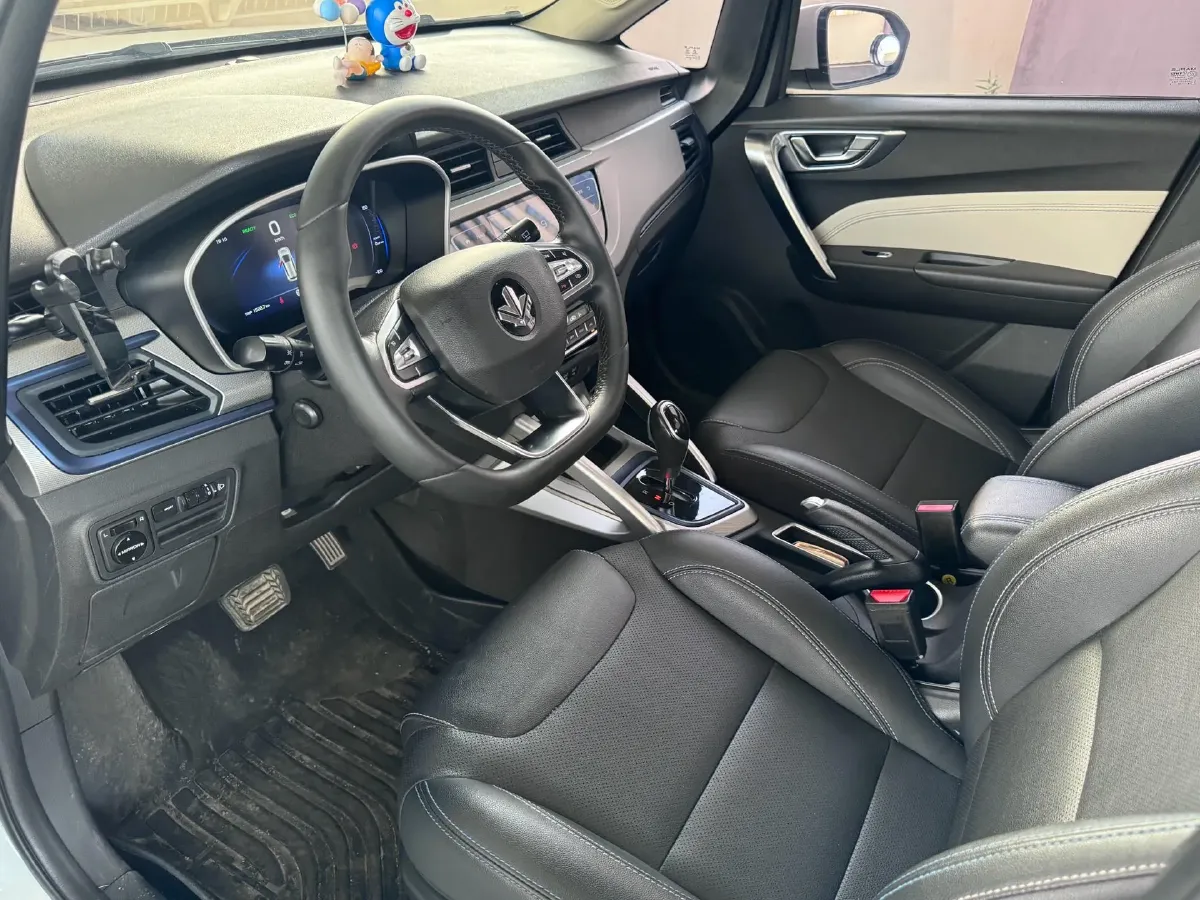 2020 Livan Maple 30X BEV 37KWH,autocango,china used car exporter,china ev exporter,chinese used car exporter,chinese used ev exporter