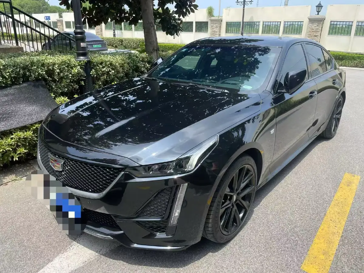 2020 Cadillac CT5 2.0T 241HP L4 10AT