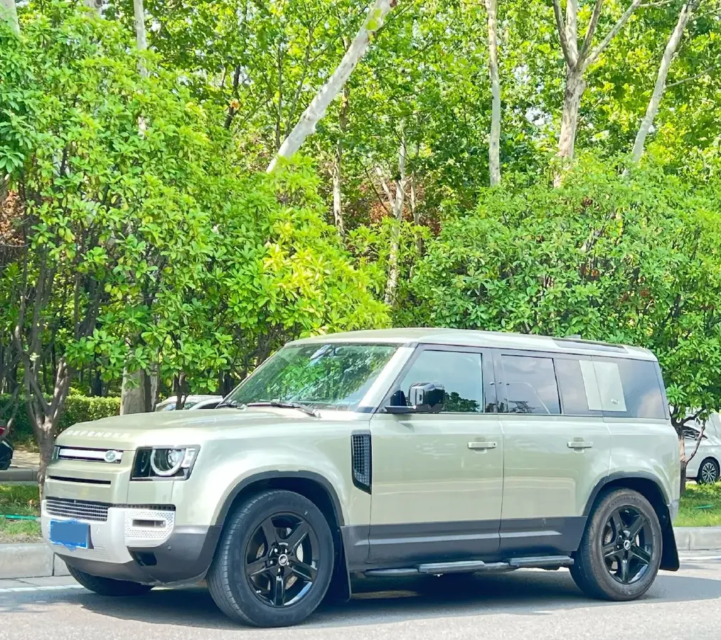 2020 Land Rover Defender 3.0T 400HP L6 8AT