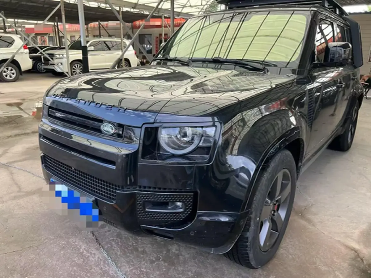 2023 Land Rover Defender 3.0T 400HP L6 8AT