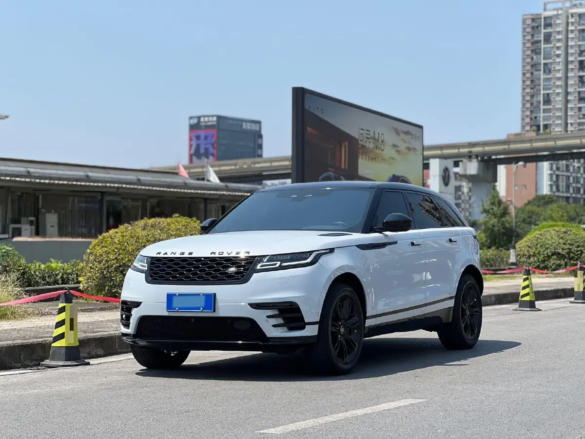 2021 Land Rover Range Rover Velar 2.0T 250HP L4 8AT