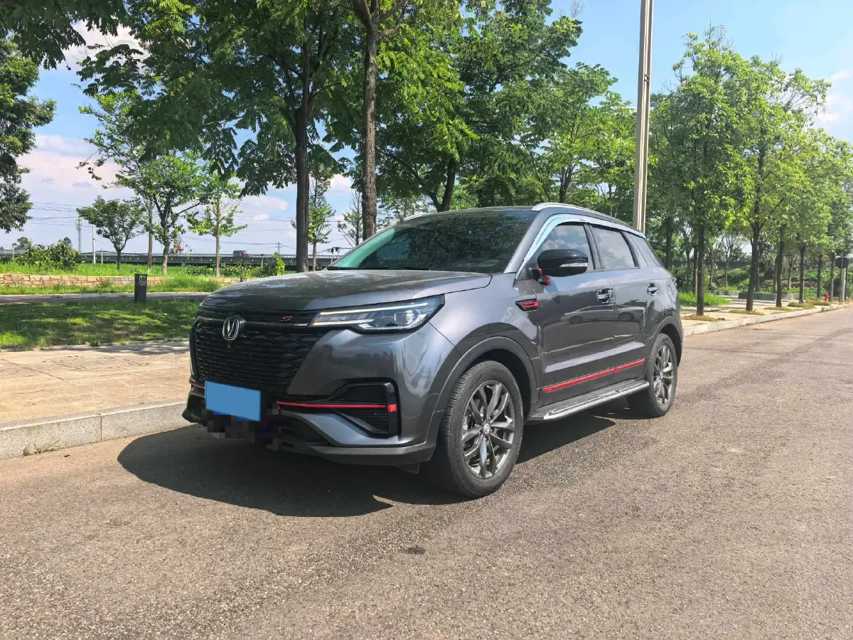 2021 ChangAn CS55 Plus 1.5T 180HP L4 6MT