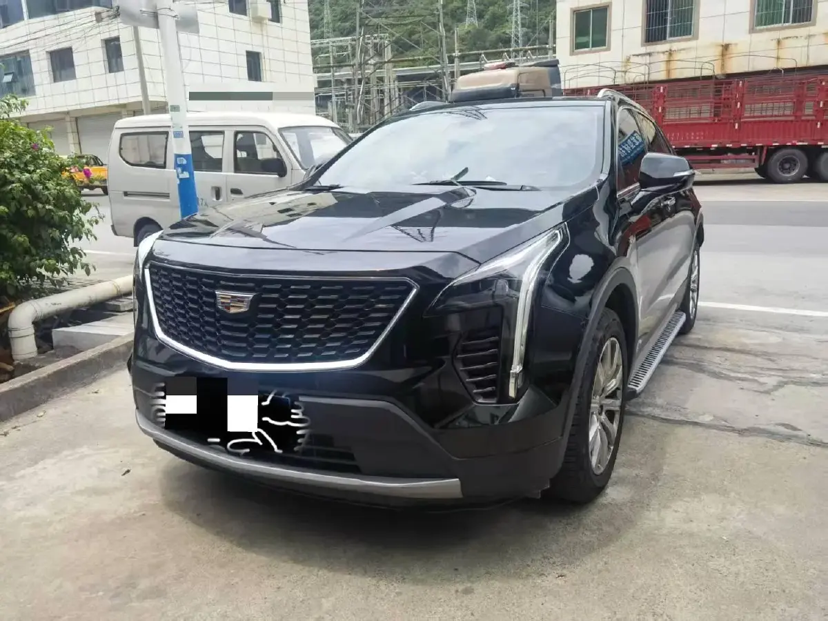 2020 Cadillac XT4 2.0T 241HP L4 9AT