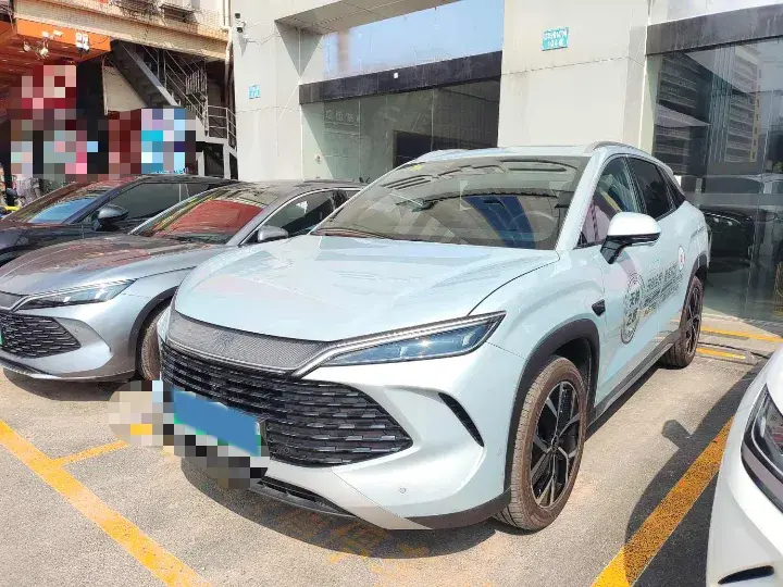 2025 BYD SongL DM-i 1.5L 101HP L4 E-CVT PHEV 26.6KWH
