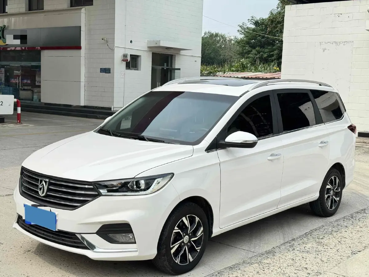2019 BaoJun 360 1.5L 105HP L4 6MT