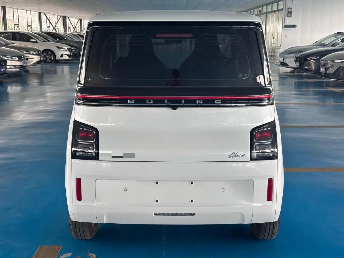 2023 WuLing Air ev BEV 28.4KWH,autocango,china used car exporter,china ev exporter,chinese used car exporter,chinese used ev exporter