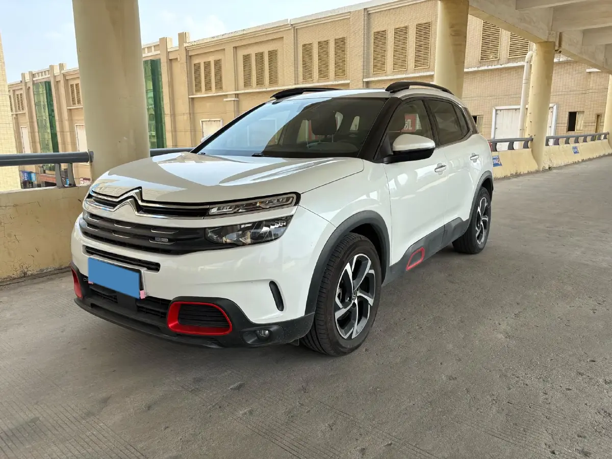 2017 Citroen C5 Aircross 1.6T 167HP L4 6AT