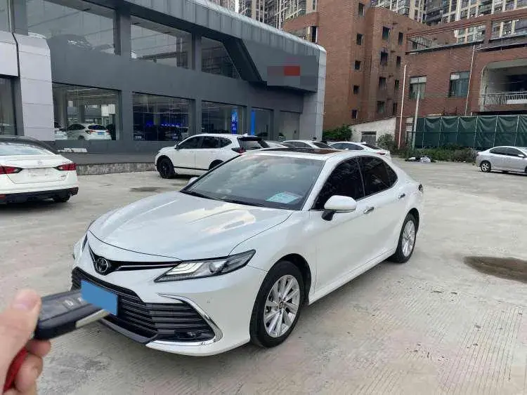2021 Toyota Camry 2.0L 178HP L4 CVT