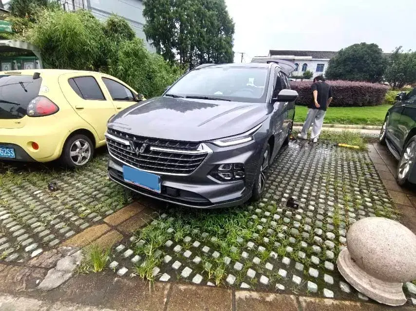 2022 WuLing KaiJie 1.5T 147HP L4 CVT