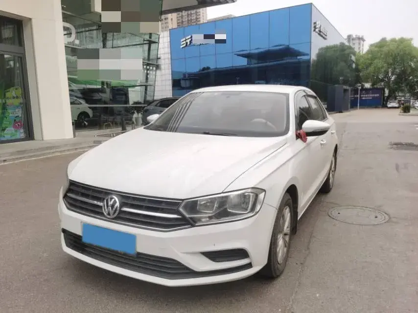 2018 Volkswagen Bora 1.5L 110HP L4 5MT