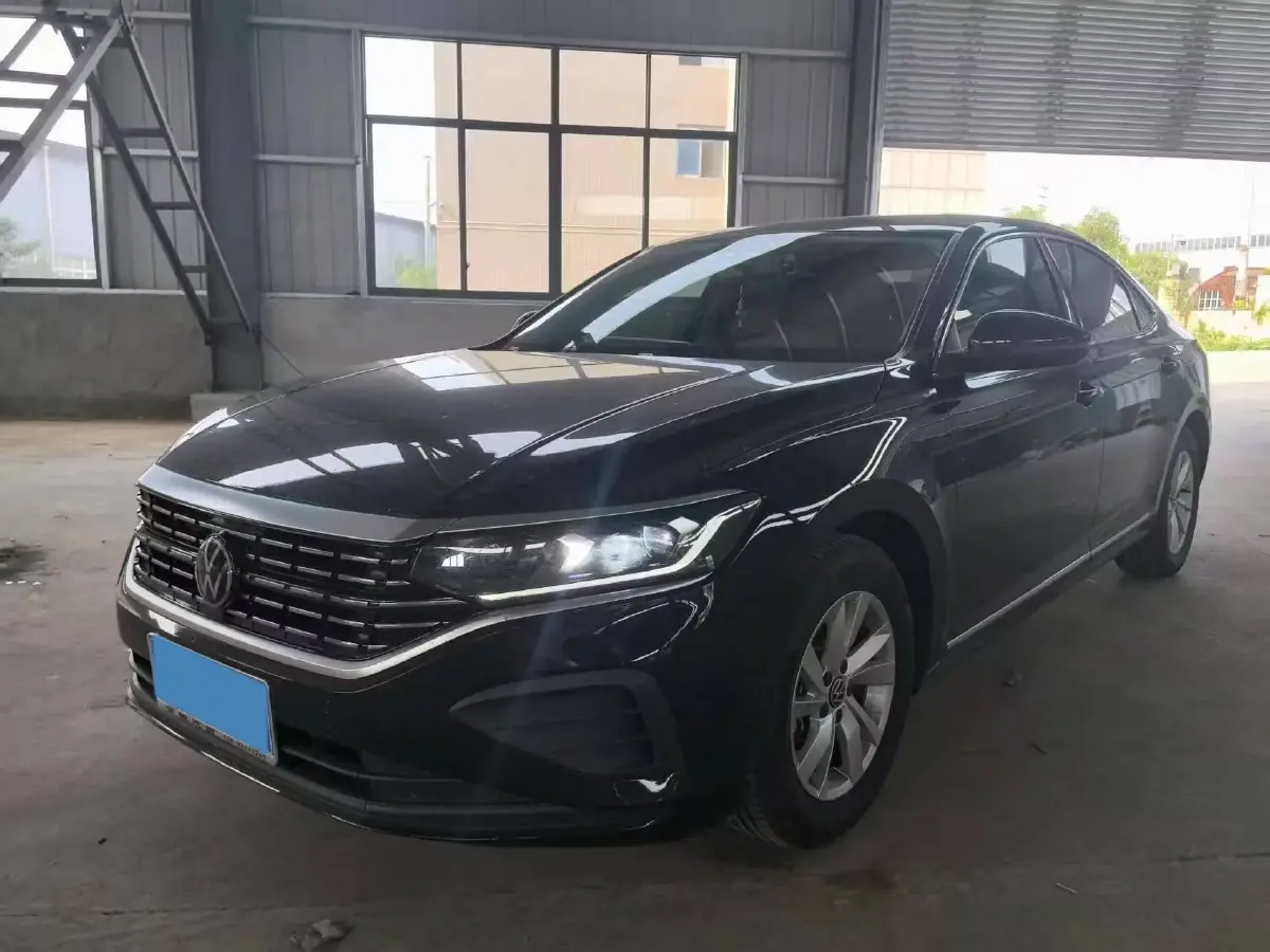 2024 Volkswagen Passat 1.4T 150HP L4 7DCT