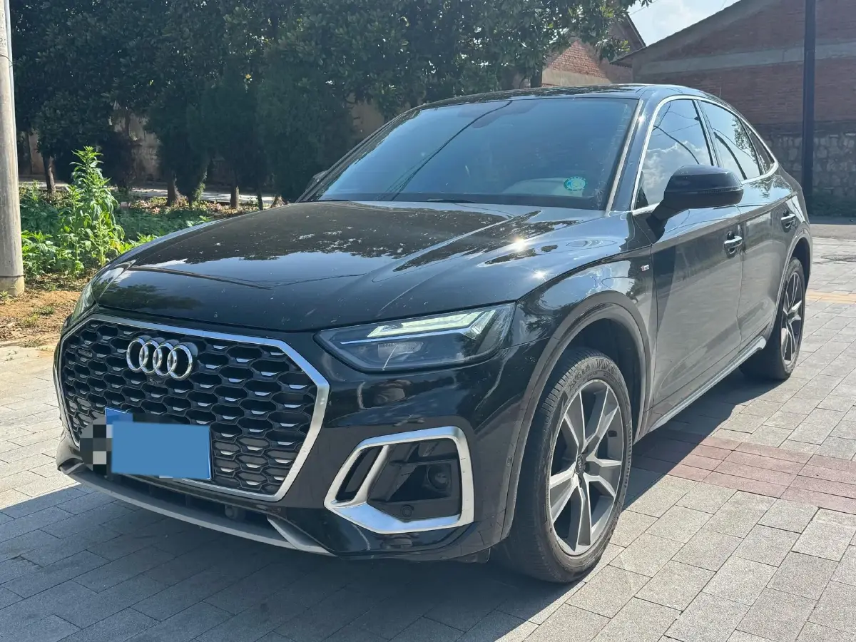 2021 Audi Q5L Sportback 2.0T 252HP L4 7DCT