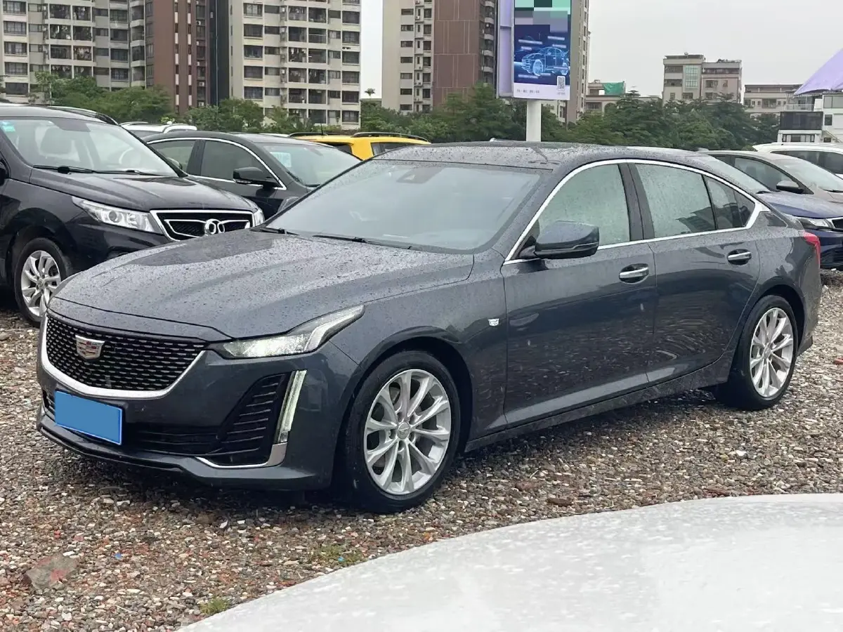 2021 Cadillac CT5 2.0T 237HP L4 10AT