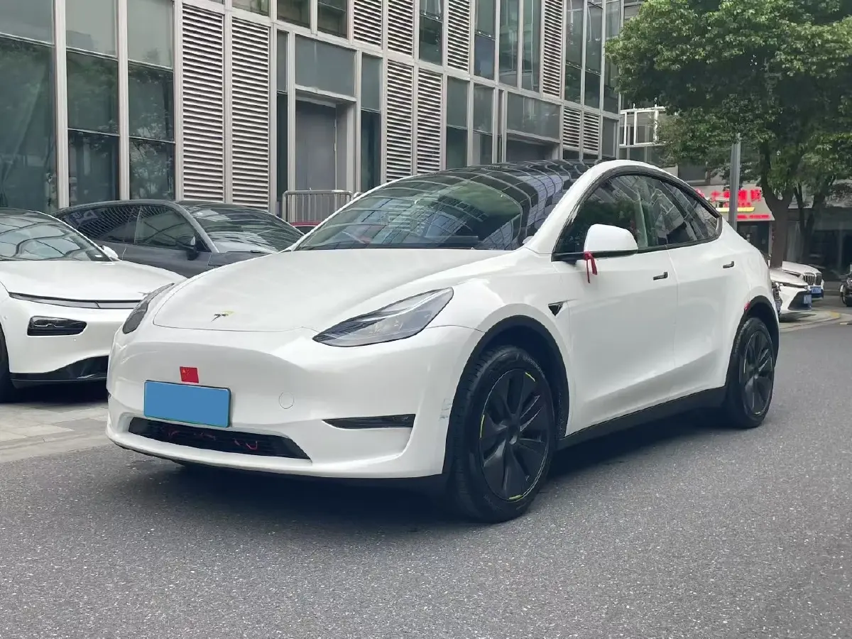 2024 Tesla Model Y BEV 78.4KWH