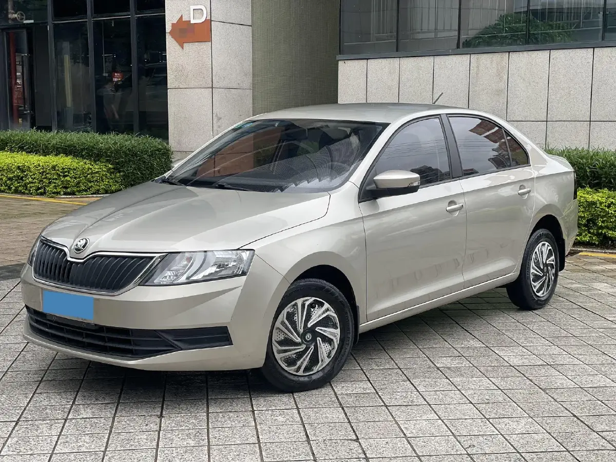 2019 Skoda Rapid 1.5L 110HP L4 5MT