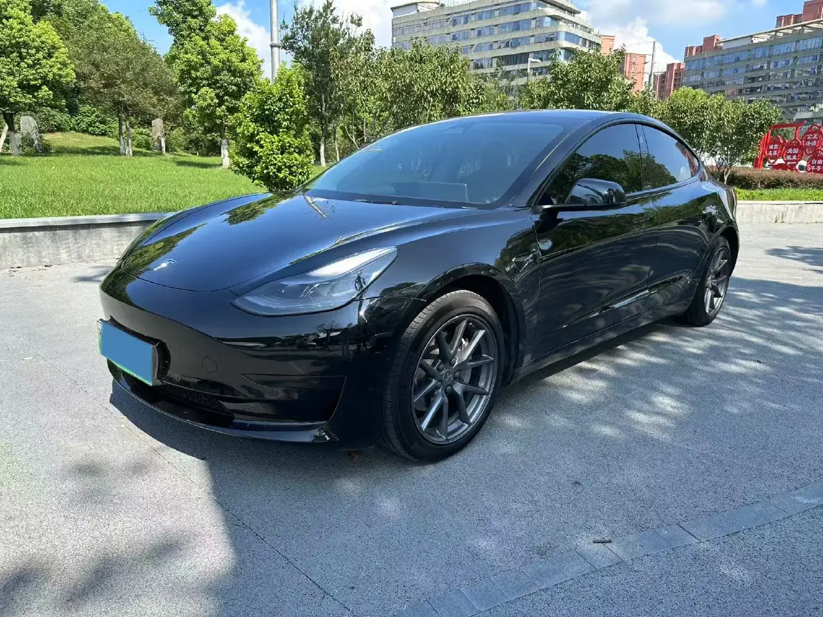 2022 Tesla Model 3 BEV 60KWH