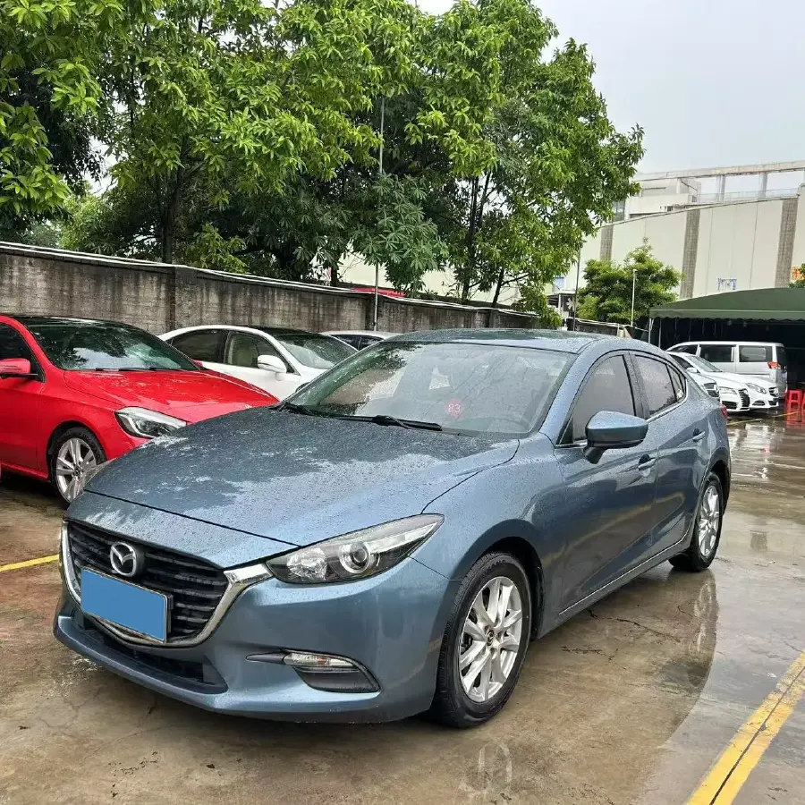 2017 Mazda 3 Axela 1.5L 117HP L4 6AT