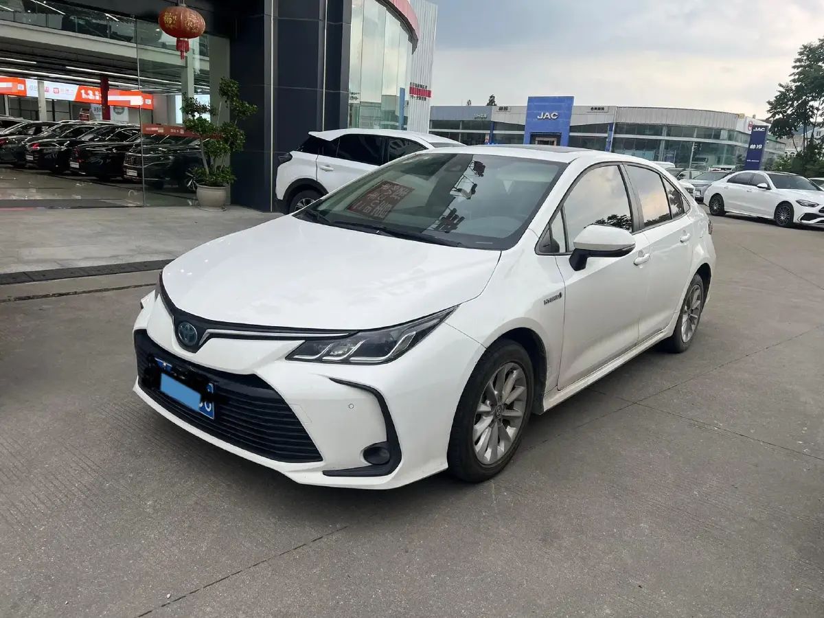 2021 Toyota Corolla 1.8L 98HP L4 E-CVT Hybrid