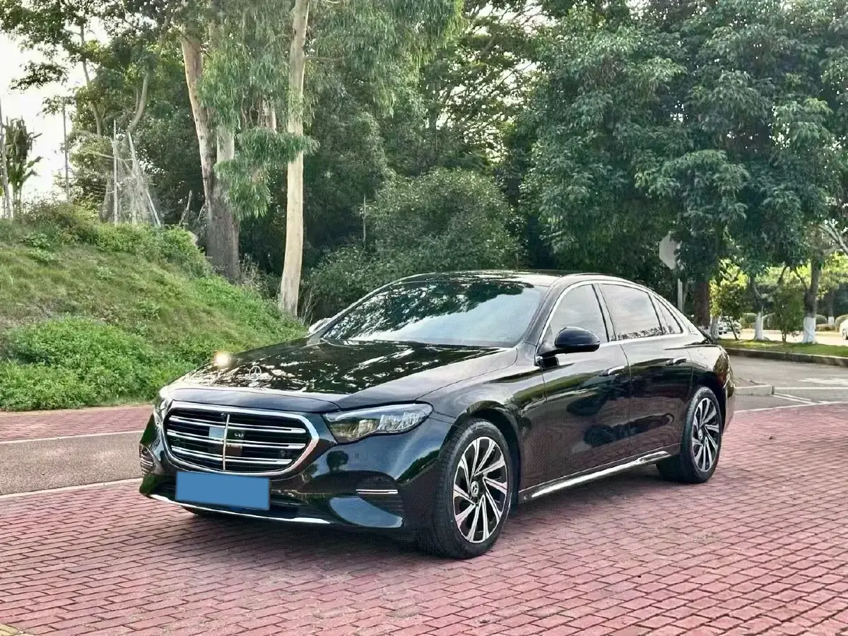 2025 Mercedes-Benz E Class 2.0T 258HP L4 9AT