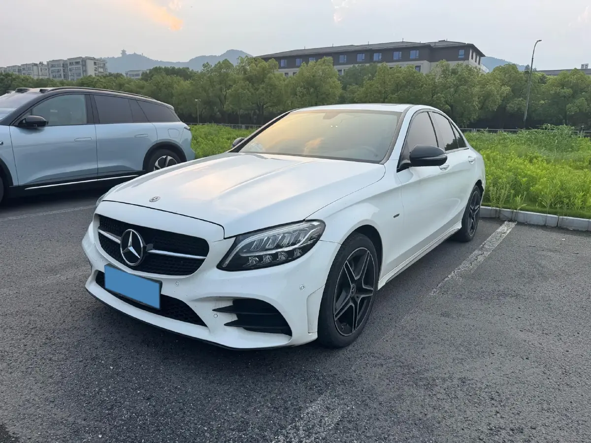 2021 Mercedes-Benz C Class 1.5T 184HP L4 9AT