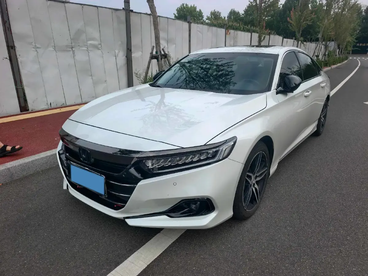 2022 Honda Accord 1.5T 194HP L4 CVT