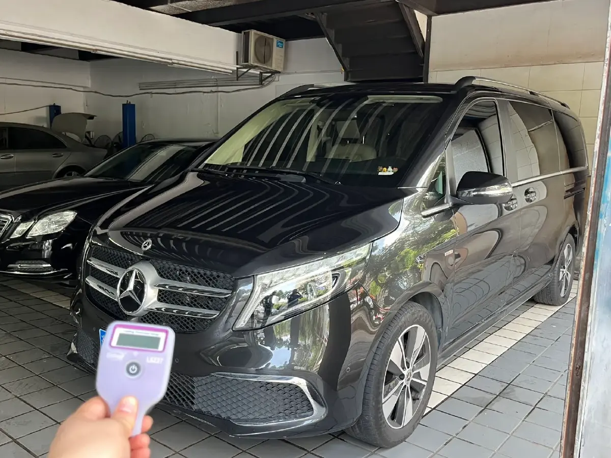 2021 Mercedes-Benz V Class 2.0T 211HP L4 9AT