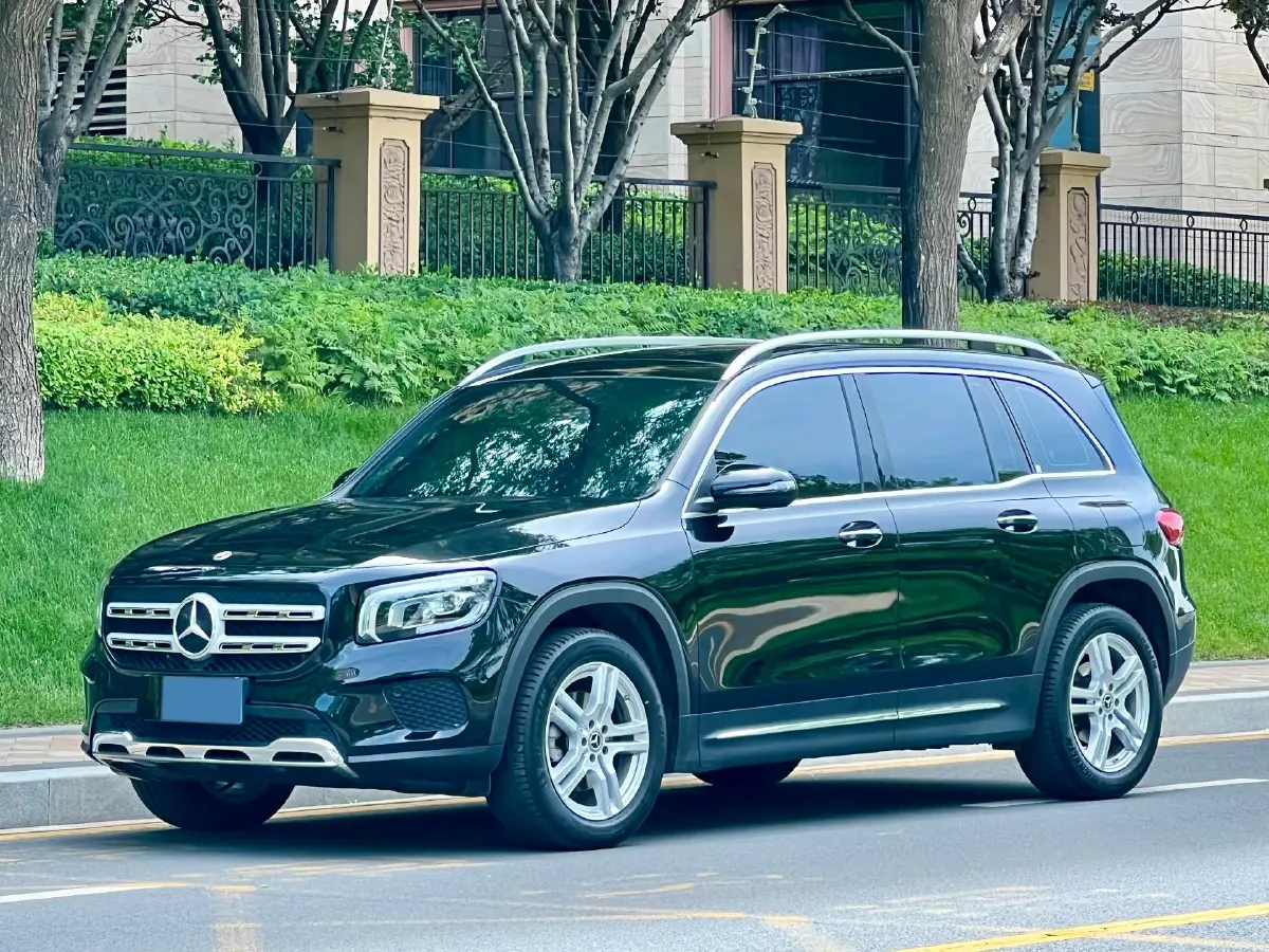 2023 Mercedes-Benz GLB Class 1.3T 163HP L4 7DCT
