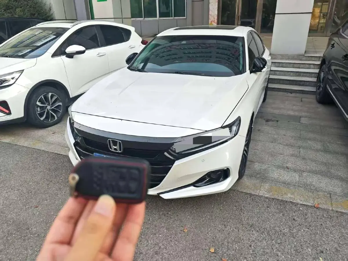 2022 Honda Accord 1.5T 194HP L4 CVT