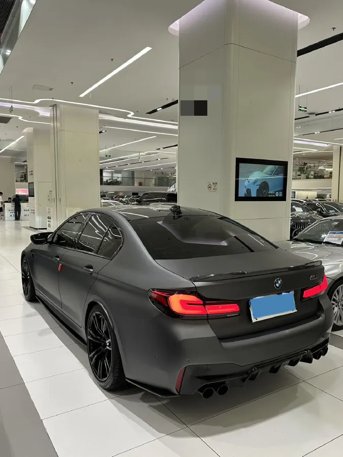 2021 BMW M5 4.4T 600HP V8 8AT,autocango,china used car exporter,china ev exporter,chinese used car exporter,chinese used ev exporter