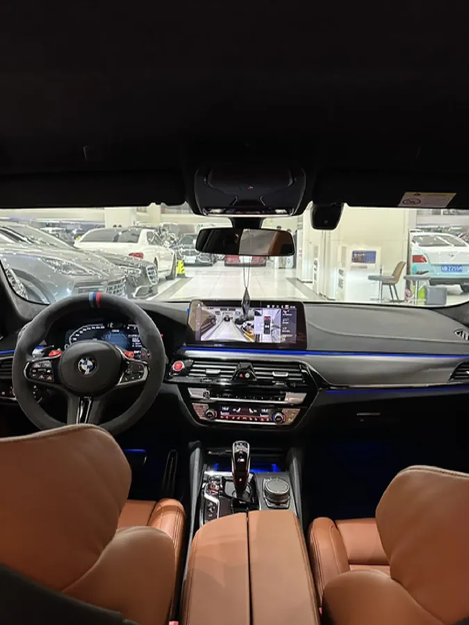 2021 BMW M5 4.4T 600HP V8 8AT,autocango,china used car exporter,china ev exporter,chinese used car exporter,chinese used ev exporter