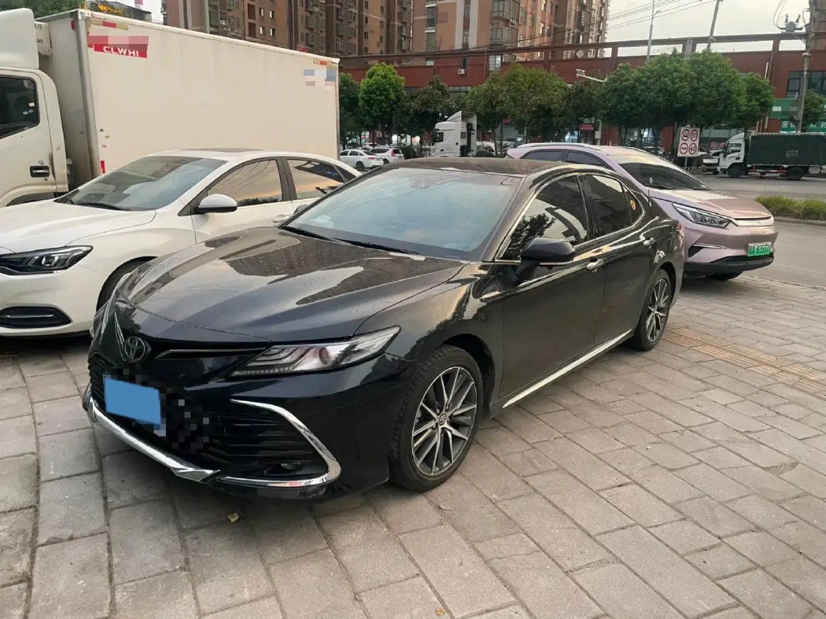 2023 Toyota Camry 2.5L 207HP L4 8AT