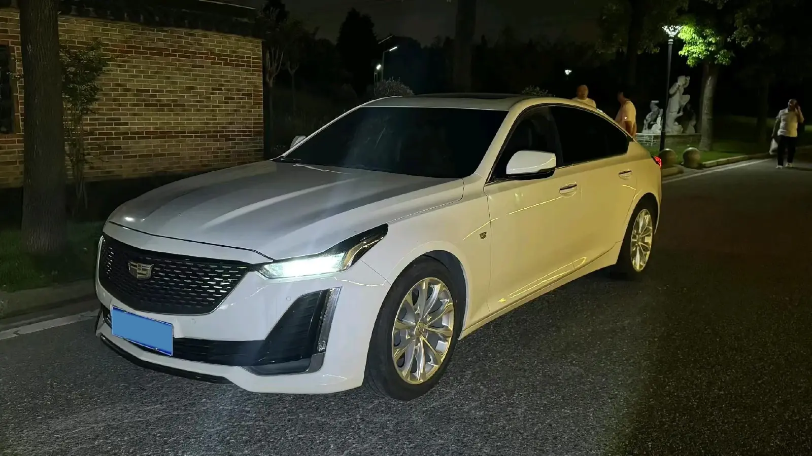 2021 Cadillac CT5 2.0T 237HP L4 10AT