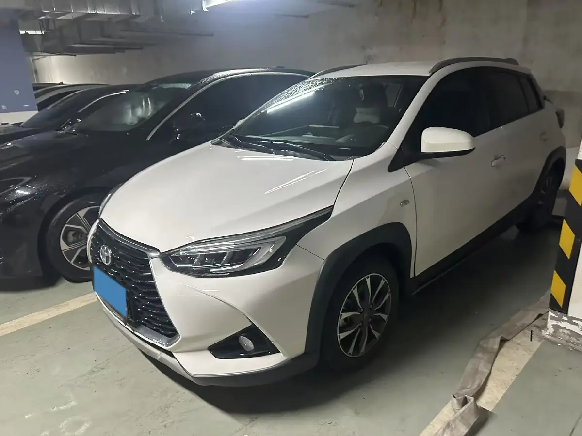 2022 Toyota Yaris L 1.5L 112HP L4 CVT