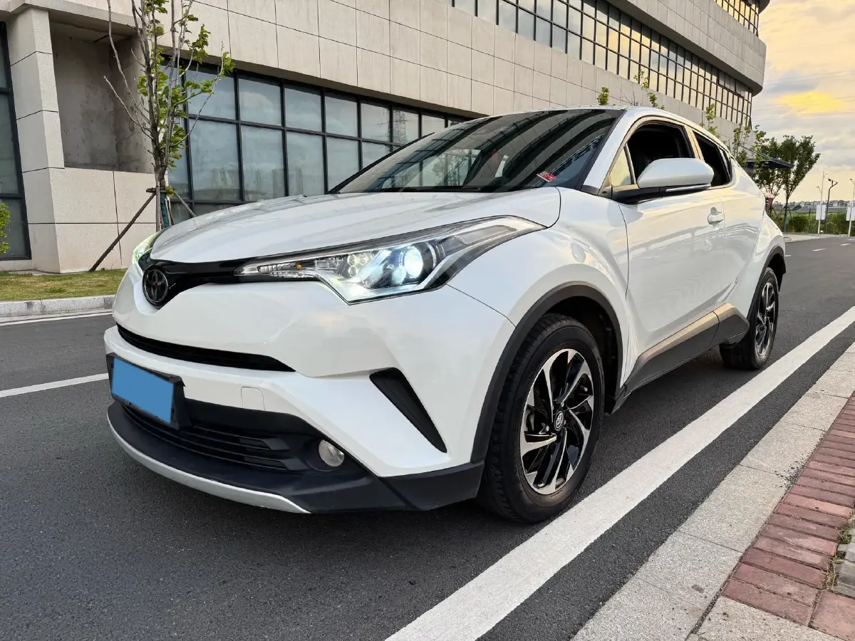 2018 Toyota Izoa 2.0L 171HP L4 CVT