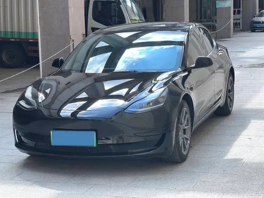 2022 Tesla Model 3 BEV 60KWH