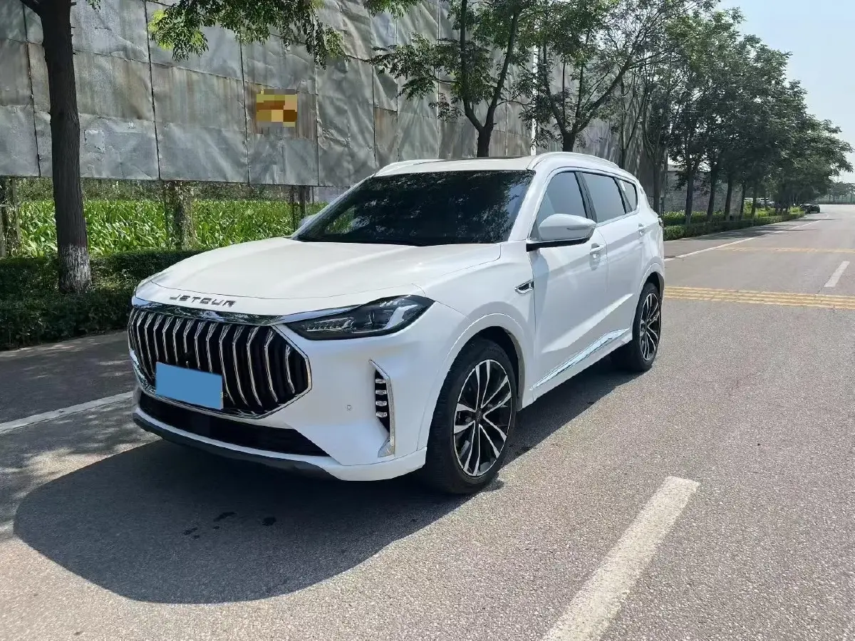 2023 Jetour X70 Plus 1.6T 197HP L4 7DCT