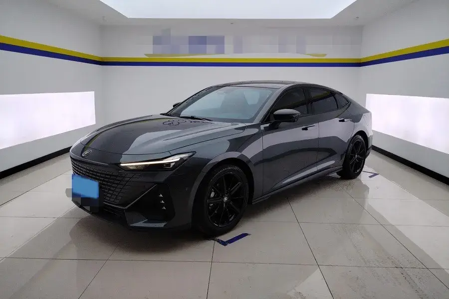 2022 ChangAn UNI-V 1.5T 188HP L4 7DCT