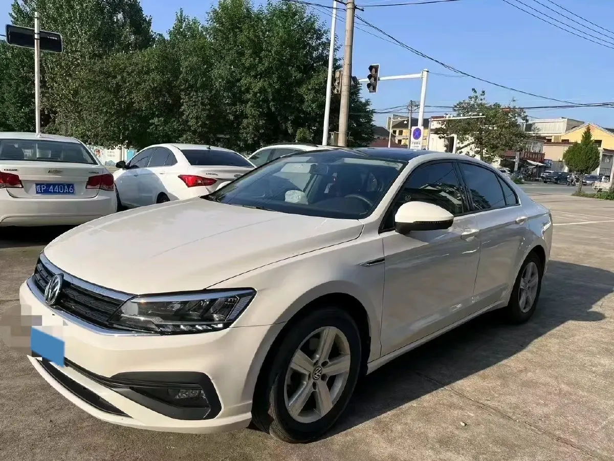 2021 Volkswagen Lamando 1.4T 131HP L4 7DCT