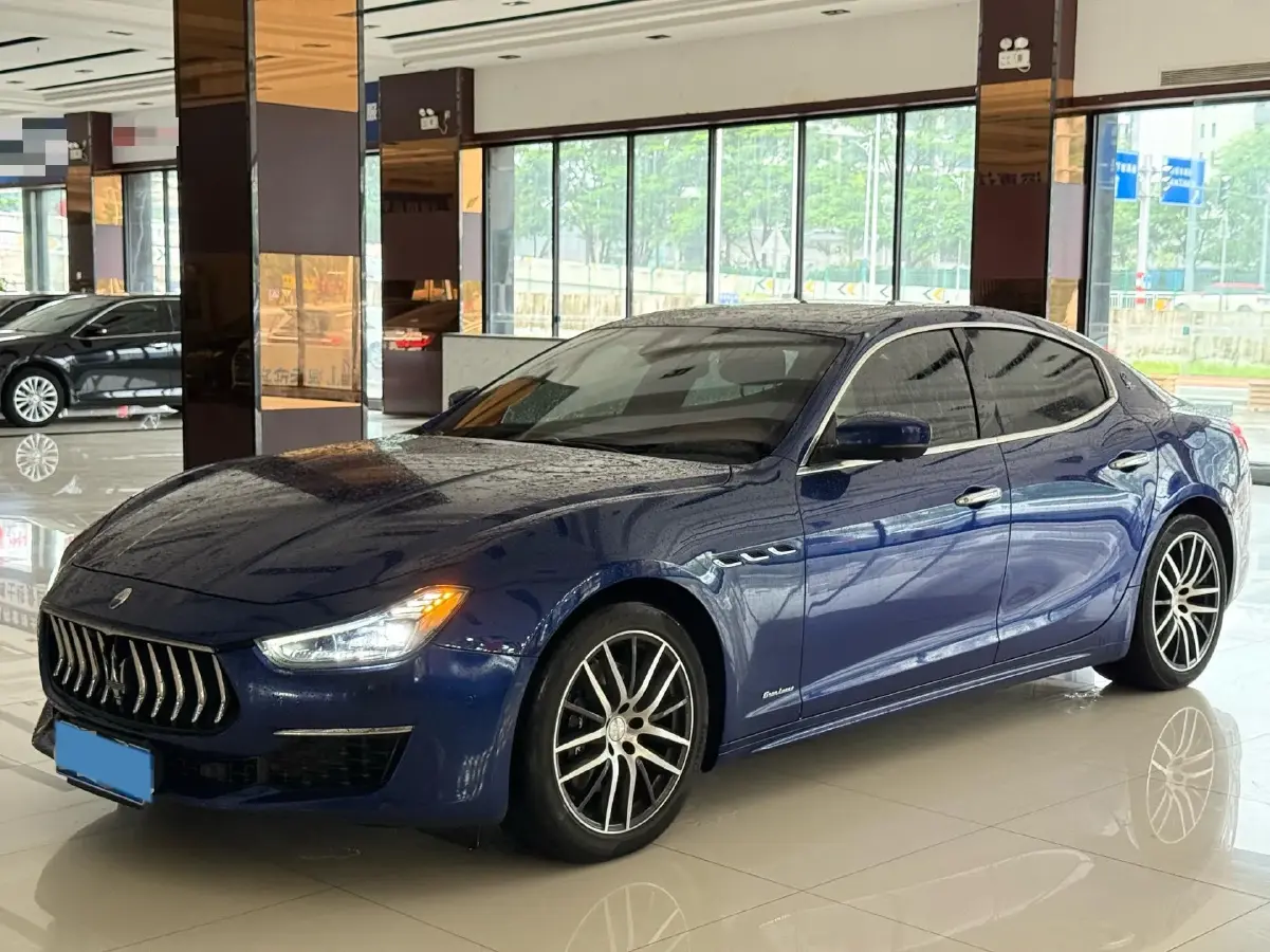 2018 Maserati Ghibli 3.0T 350HP V6 8AT
