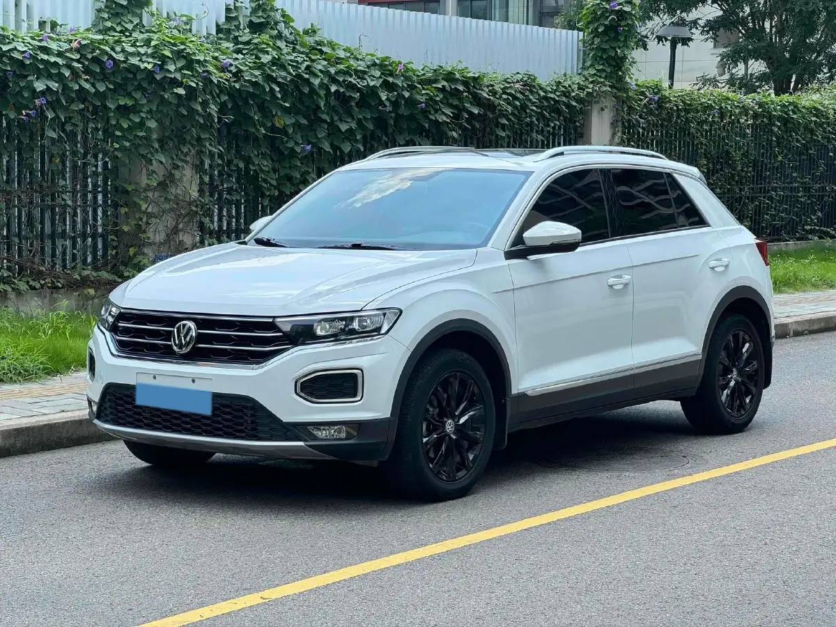 2020 Volkswagen T-Roc 1.4T 131HP L4 7DCT