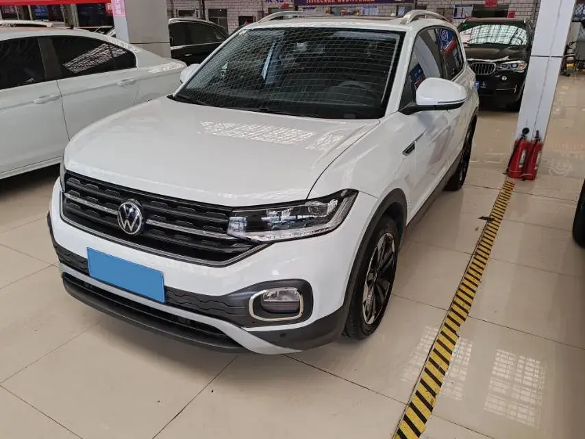 2021 Volkswagen Tacqua 1.2T 116HP L4 7DCT