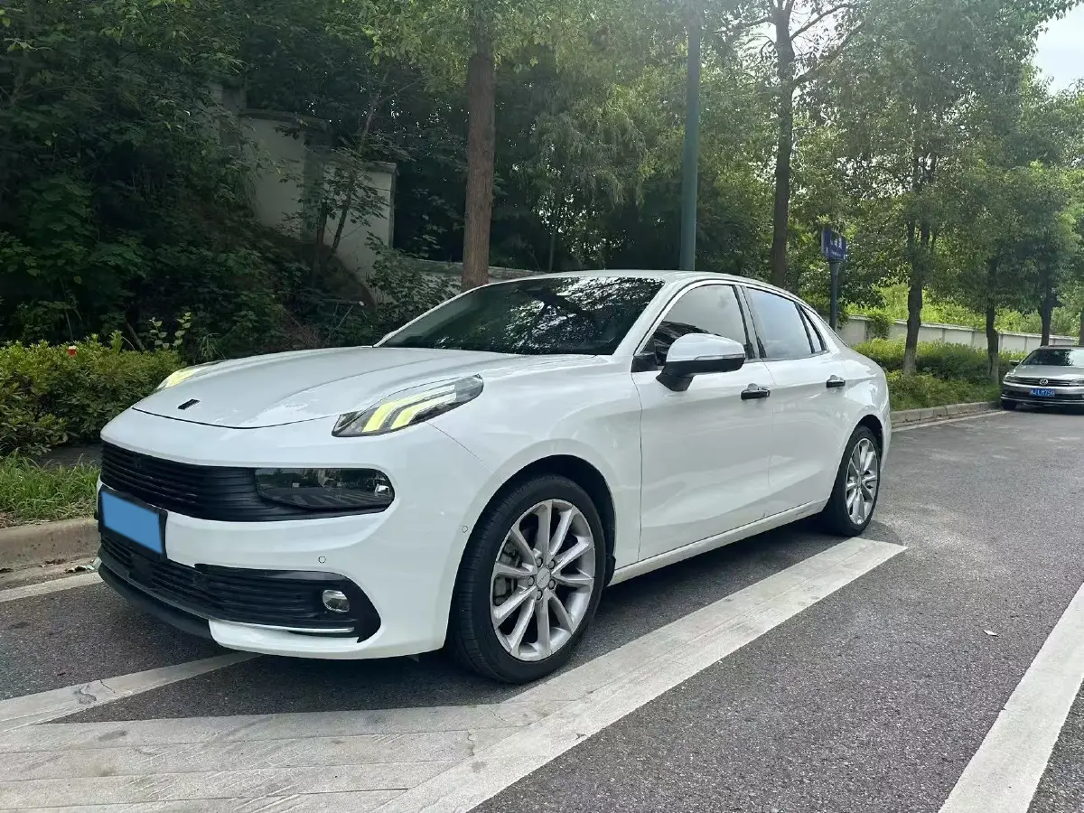 2018 LYNK&CO 03 1.5T 180HP L3 7DCT