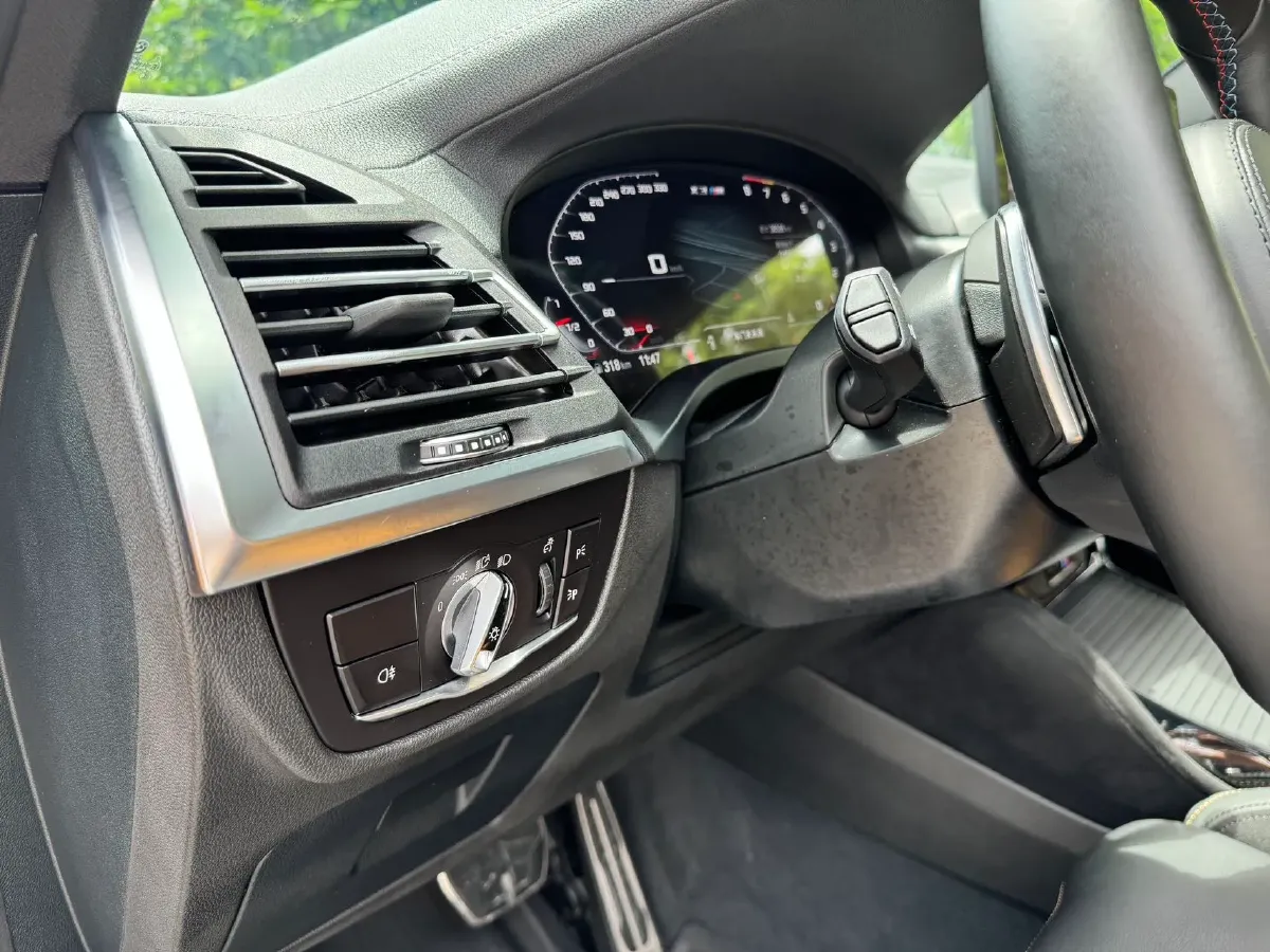 2022 BMW X3 M 3.0T 510HP L6 8AT,autocango,china used car exporter,china ev exporter,chinese used car exporter,chinese used ev exporter