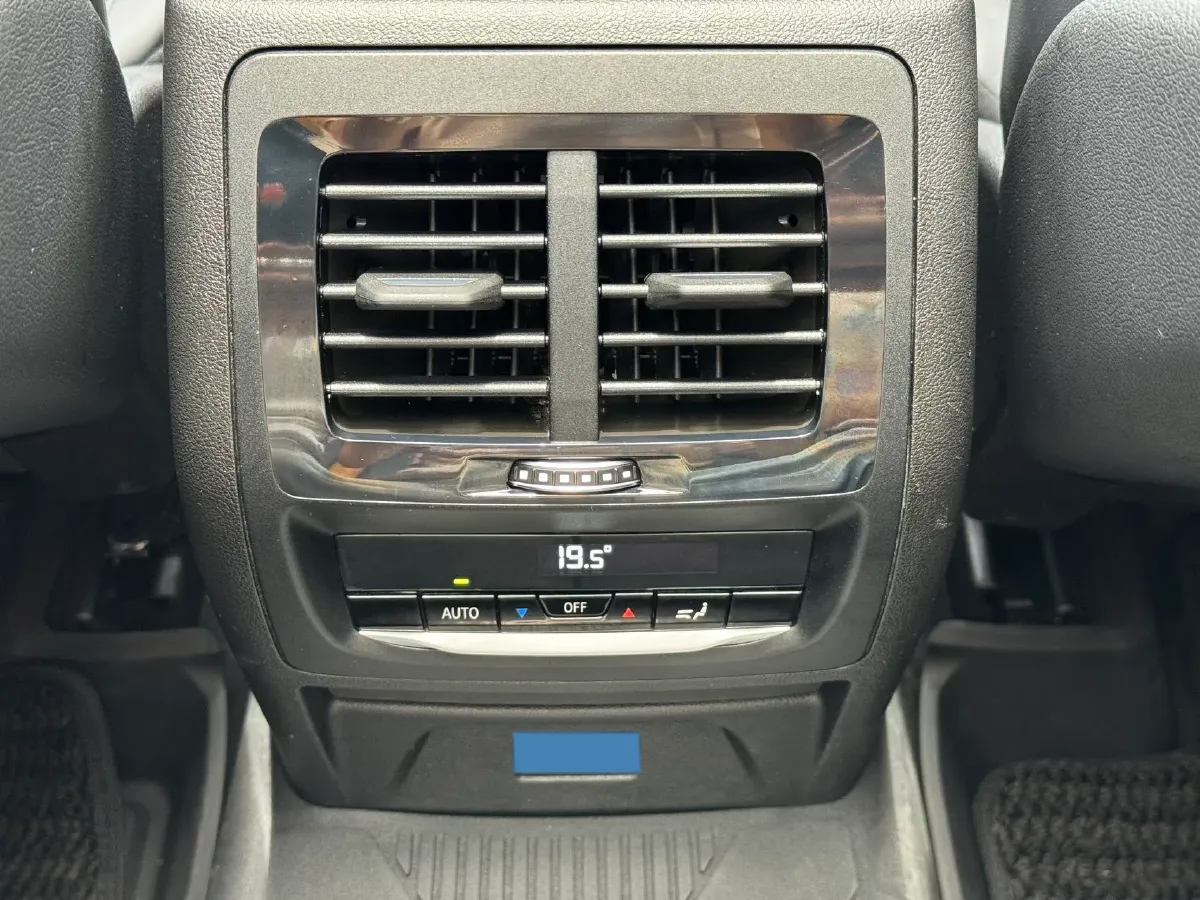 2022 BMW X3 M 3.0T 510HP L6 8AT,autocango,china used car exporter,china ev exporter,chinese used car exporter,chinese used ev exporter